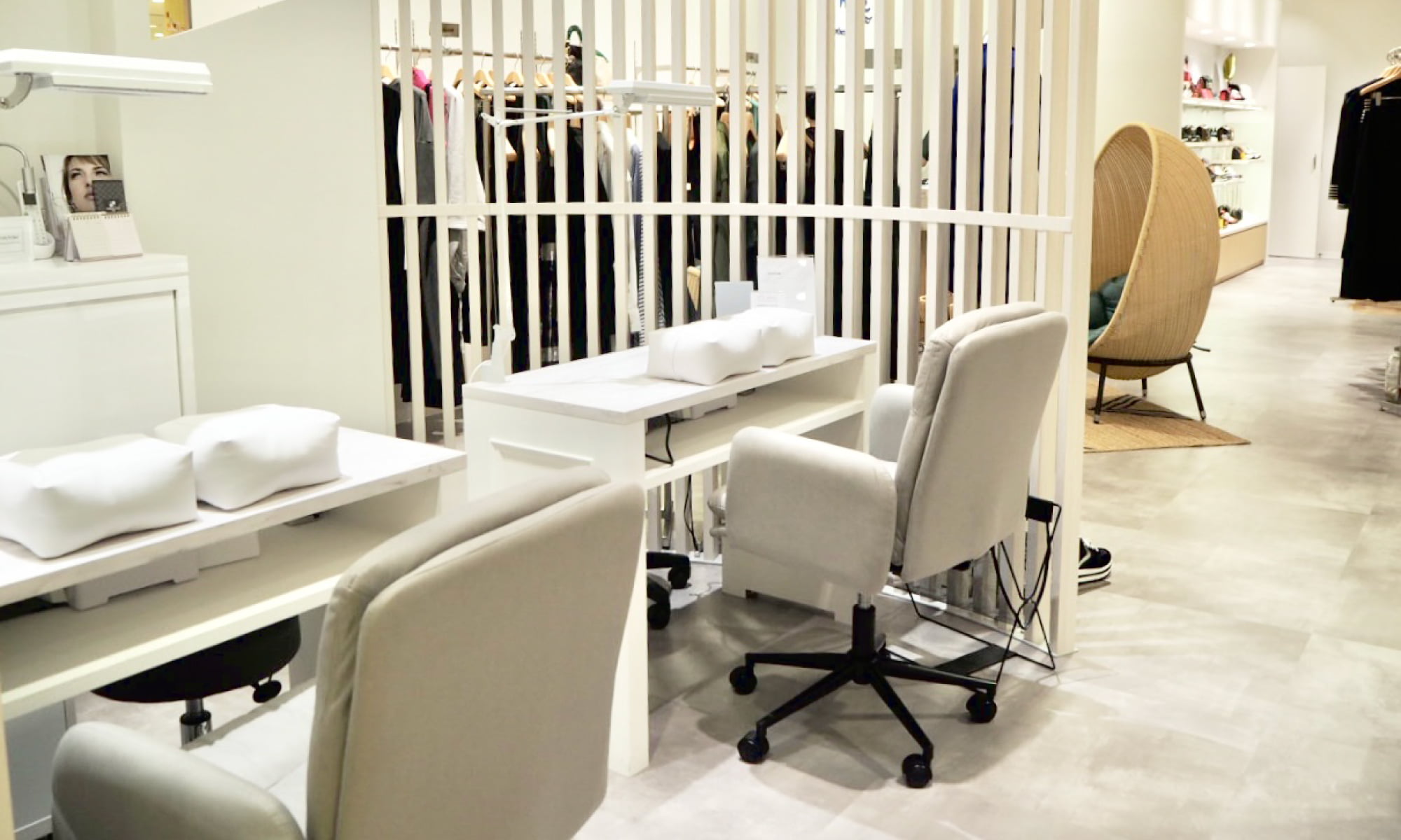 elro by LUX BOX 店舗写真